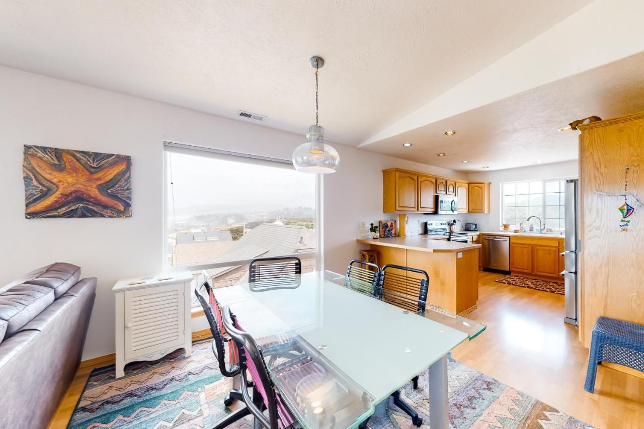 Js Beach House Lincoln City Extérieur photo